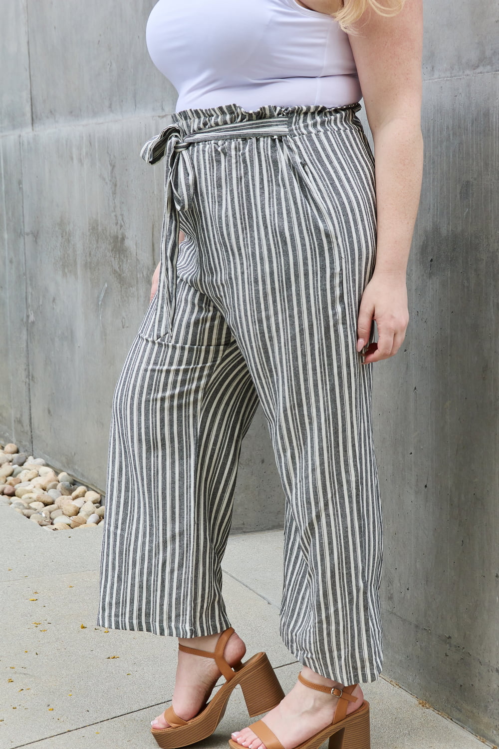 Paperbag Waist Striped Culotte Pants