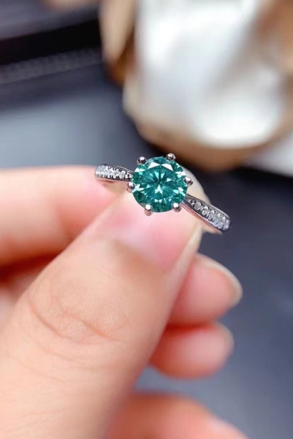 2 Carat Moissanite 925 Sterling Silver Ring in Green