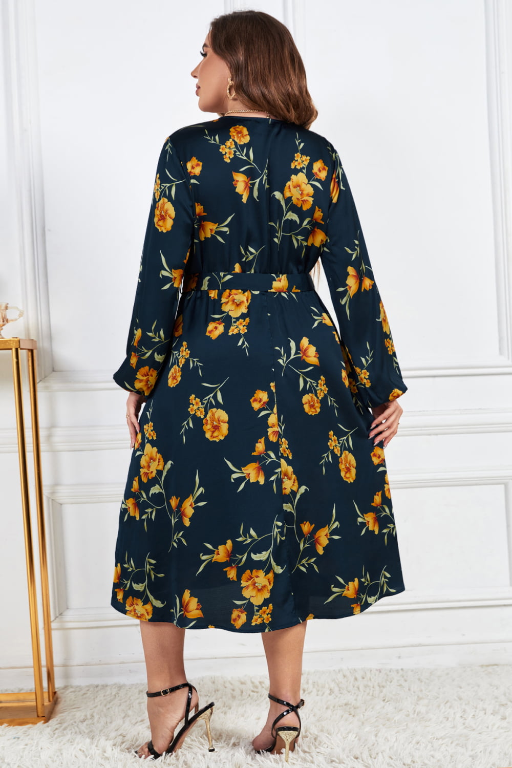 Plus Size Floral Print Surplice Neck Midi Dress